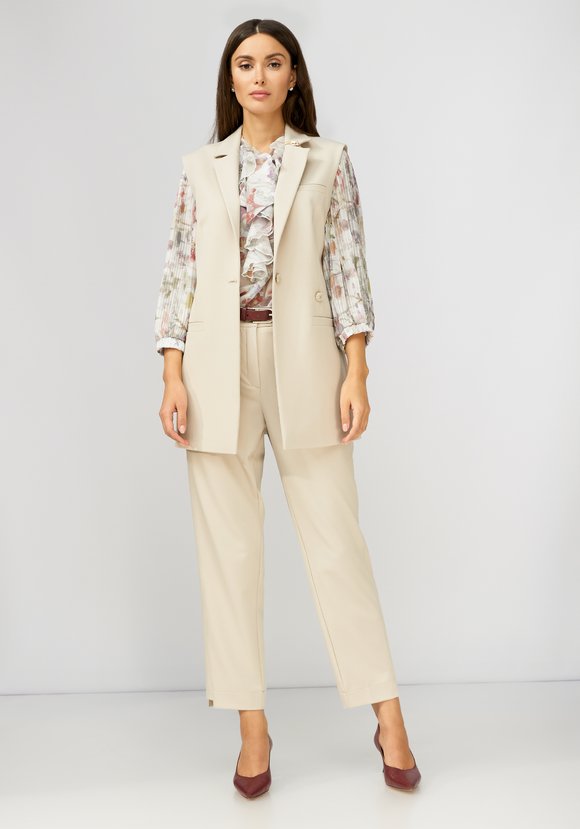 Жилет однобортный шир.  580, рис. 9