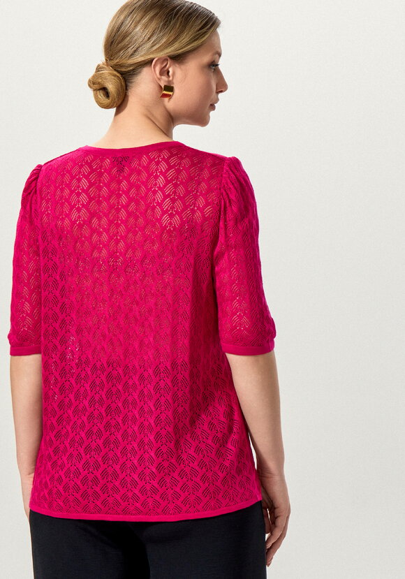 Джемпер с ажурным рисунком и защипами шир.  580, рис. 11