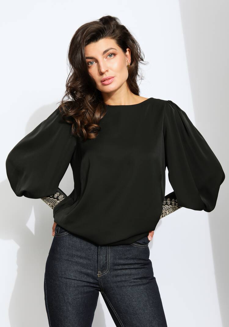 Блуза с вышивкой на манжете шир.  750, рис. 9
