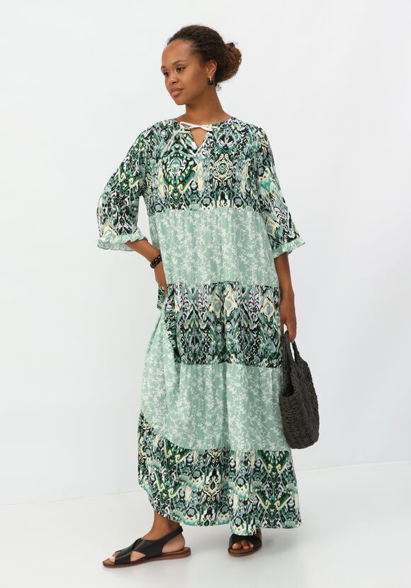 Платье с ярусами и комбинированным принтом шир.  580, рис. 9