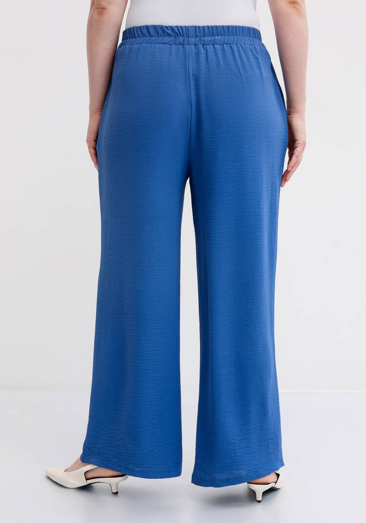 Костюм двойка с брюками шир.  750, рис. 21