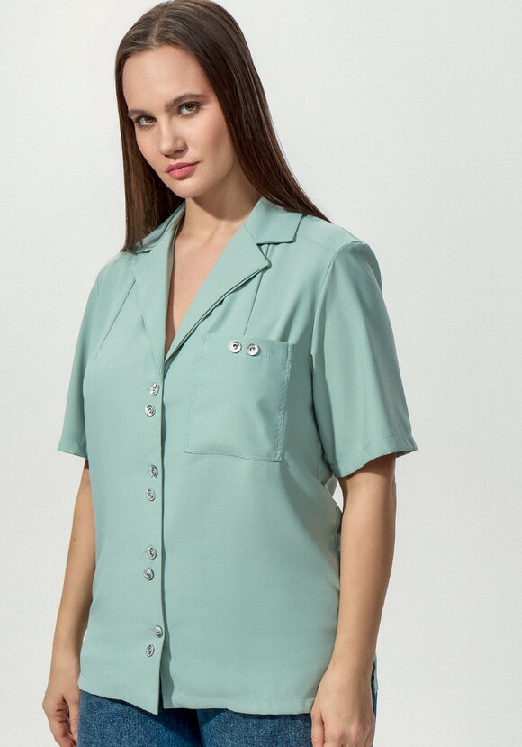 Блуза с однобортным воротником шир.  580, рис. 18