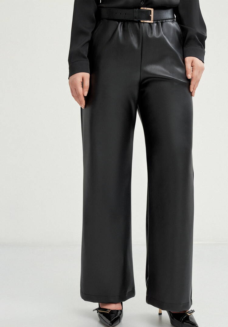 Брюки прямые из экo-кожи шир.  750, рис. 2