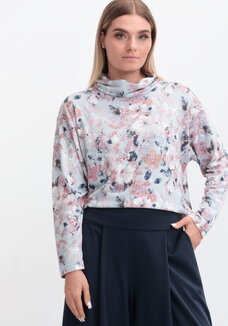 Джемпер Милослава свободного кроя