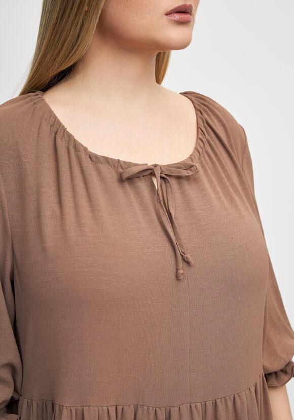 Платье однотонное Кристи шир.  580, рис. 11