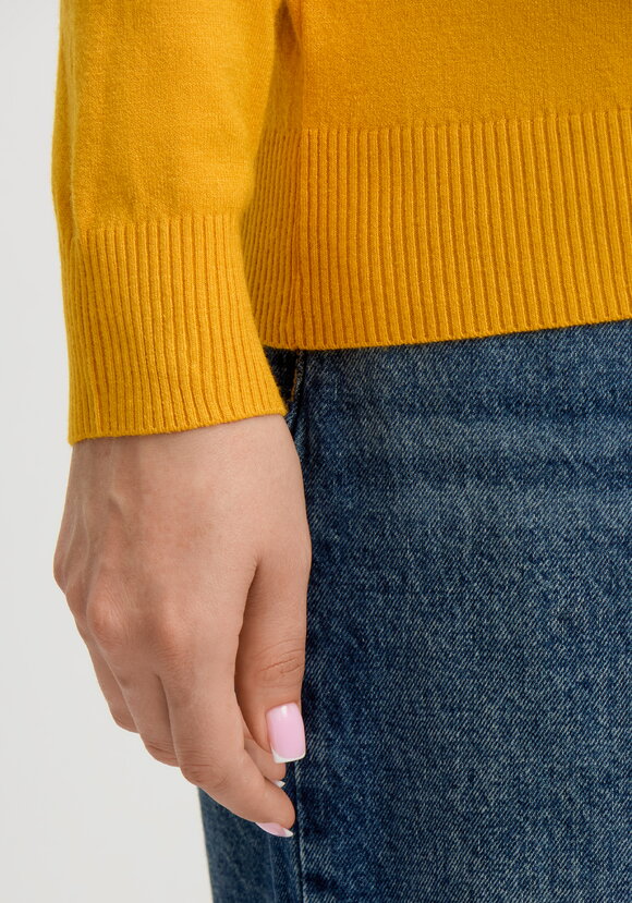 Водолазка Дамира шир.  580, рис. 42