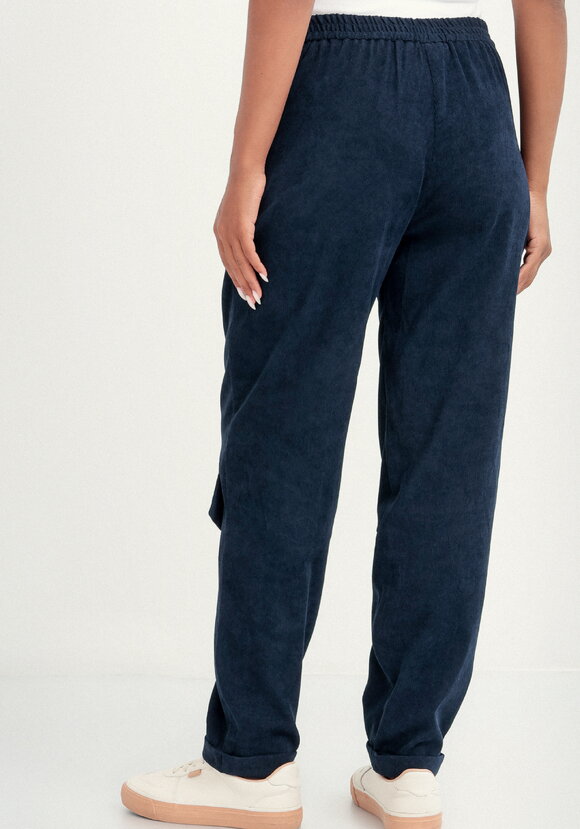 Брюки бананы вельветовые на резинке шир.  580, рис. 26