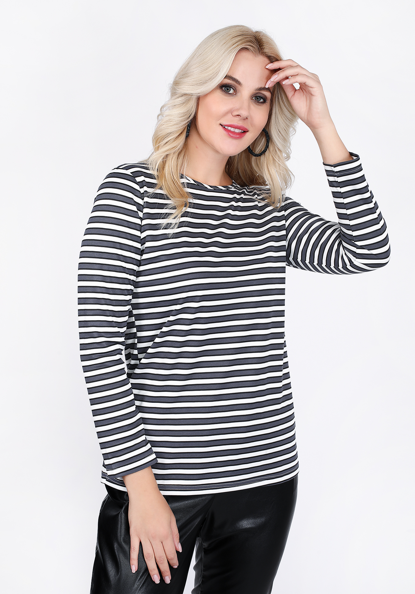 

Лонгслив в полоску, Серый