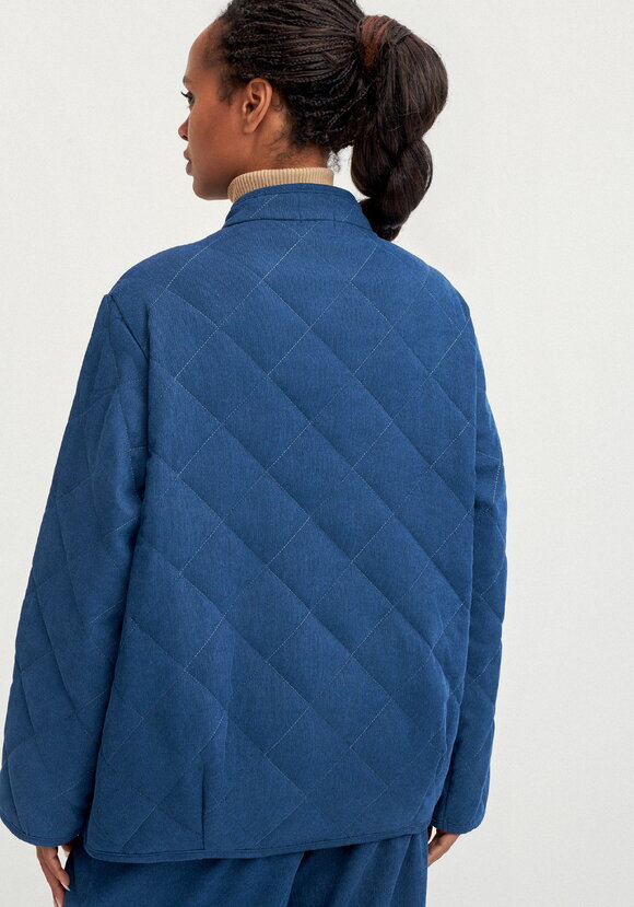 Жакет вельветовый с контрастным подкладом шир.  580, рис. 30