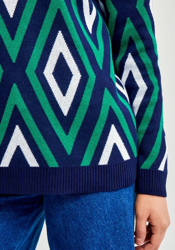 Джемпер с геометрическим рисунком шир.  580, рис. 13
