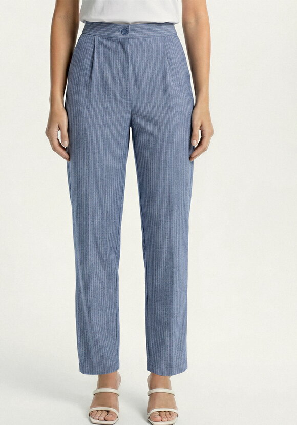 Костюм из жакета и брюк в полоску шир.  580, рис. 4