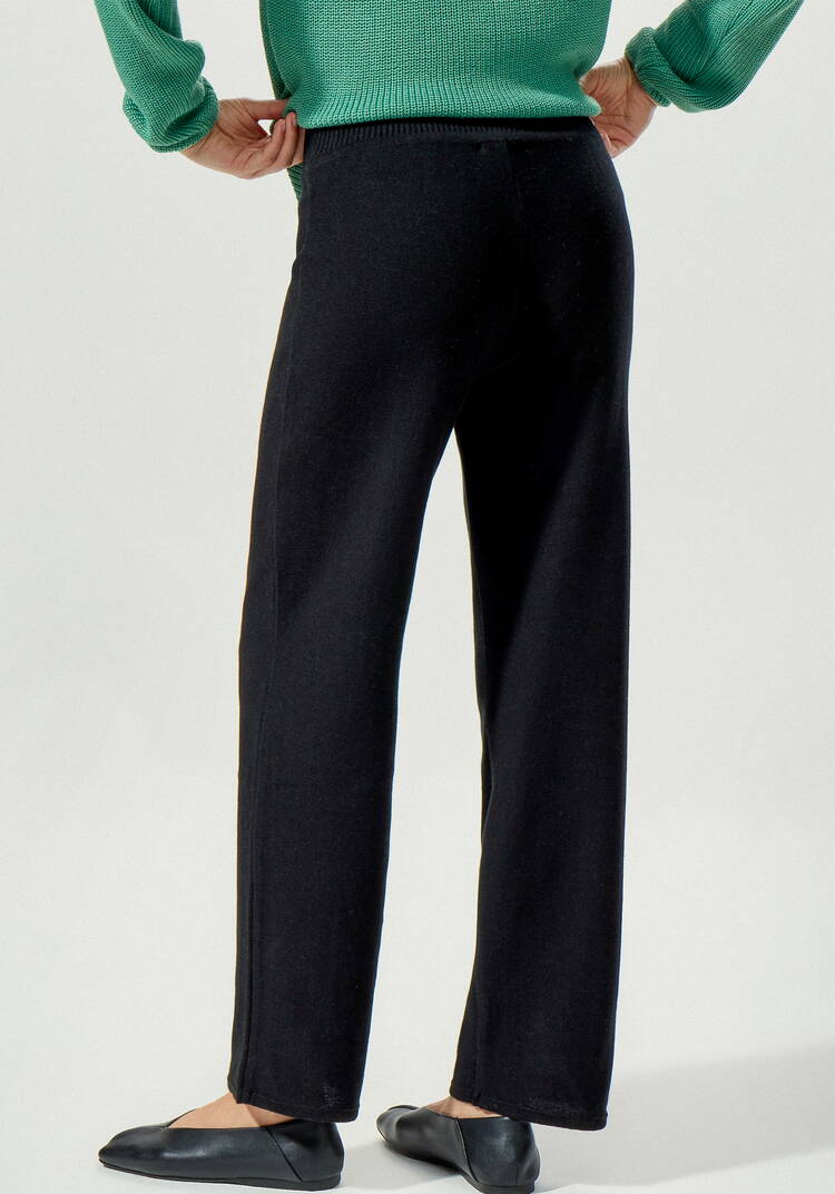 Брюки свободного кроя со стрелками шир.  750, рис. 15