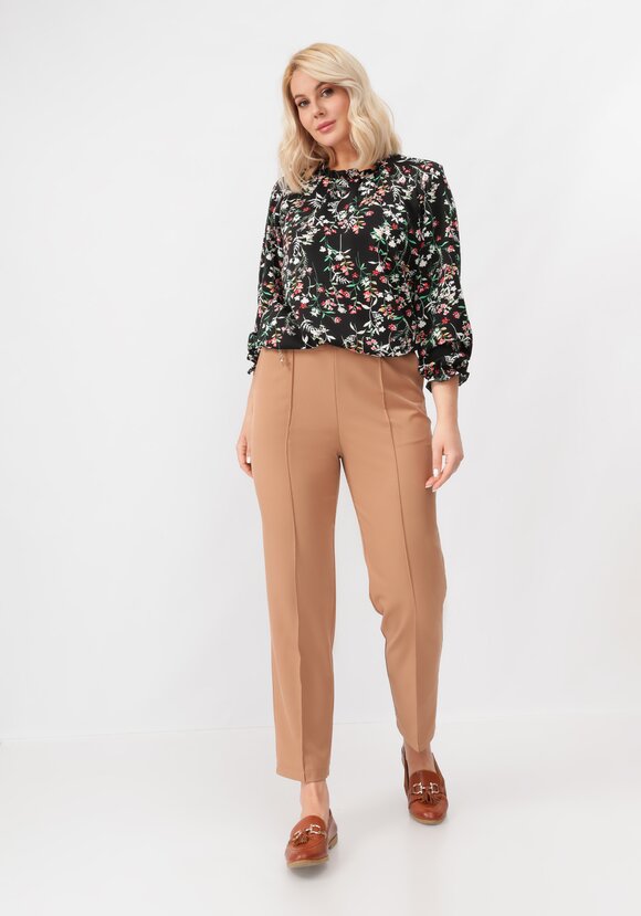 Брюки прямые с отсрочкой-стрелка шир.  580, рис. 12