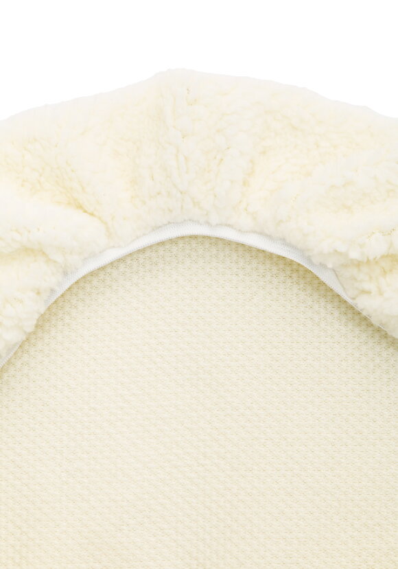 Сидушки меховые круглые, 2 шт. шир.  580, рис. 6