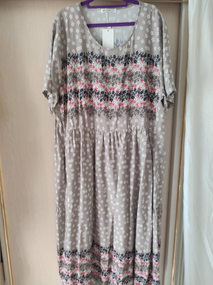 Платье женское шир.  750, рис. 1