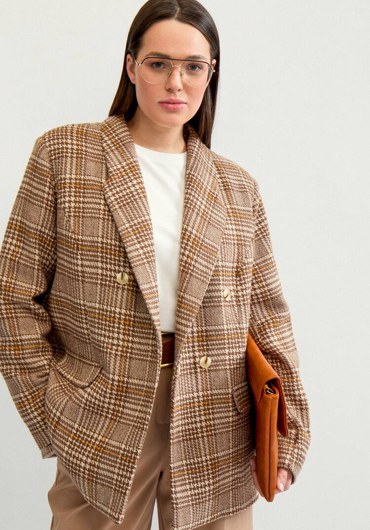 Пиджак двубортный с принтом в клетку шир.  750, рис. 10