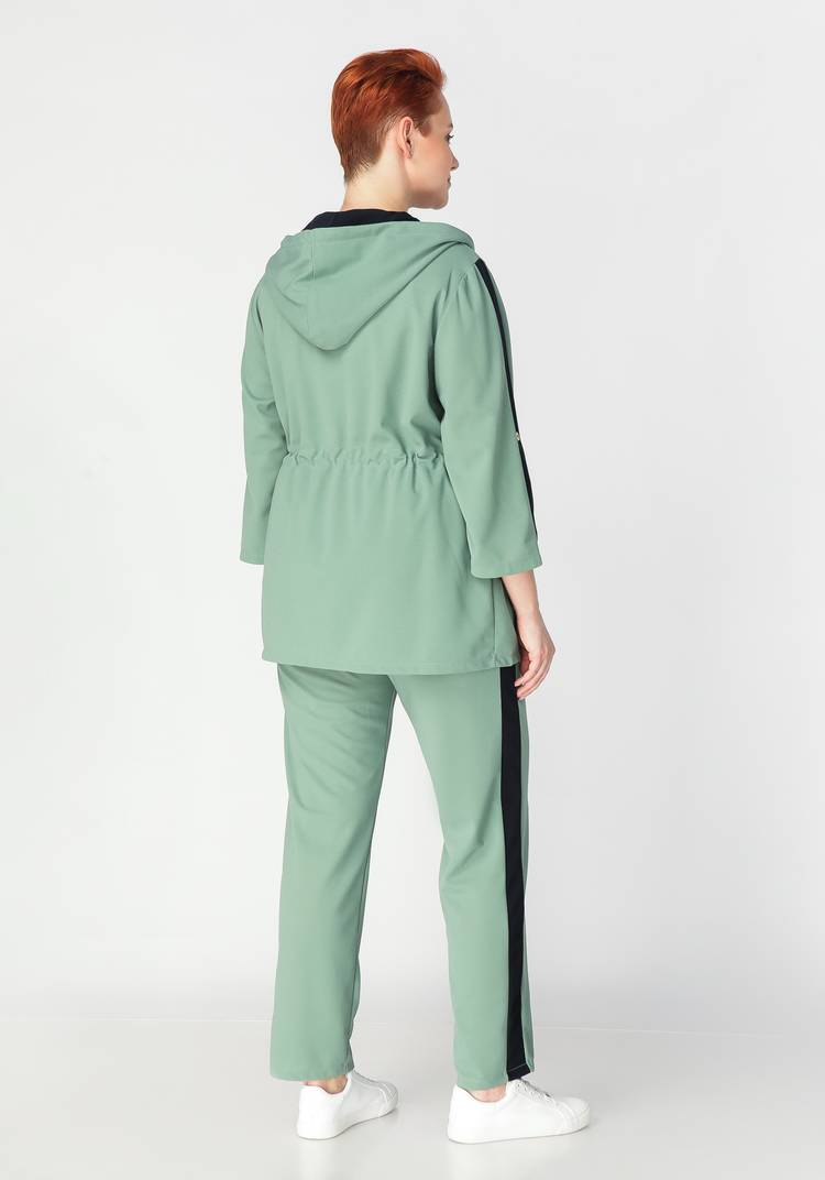 Комплект брюки и ветровка с капюшоном шир.  750, рис. 27