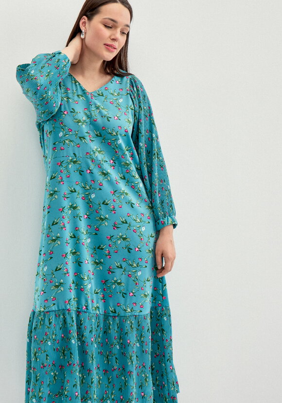 Платье с плиссировкой в цветочный принт шир.  580, рис. 12