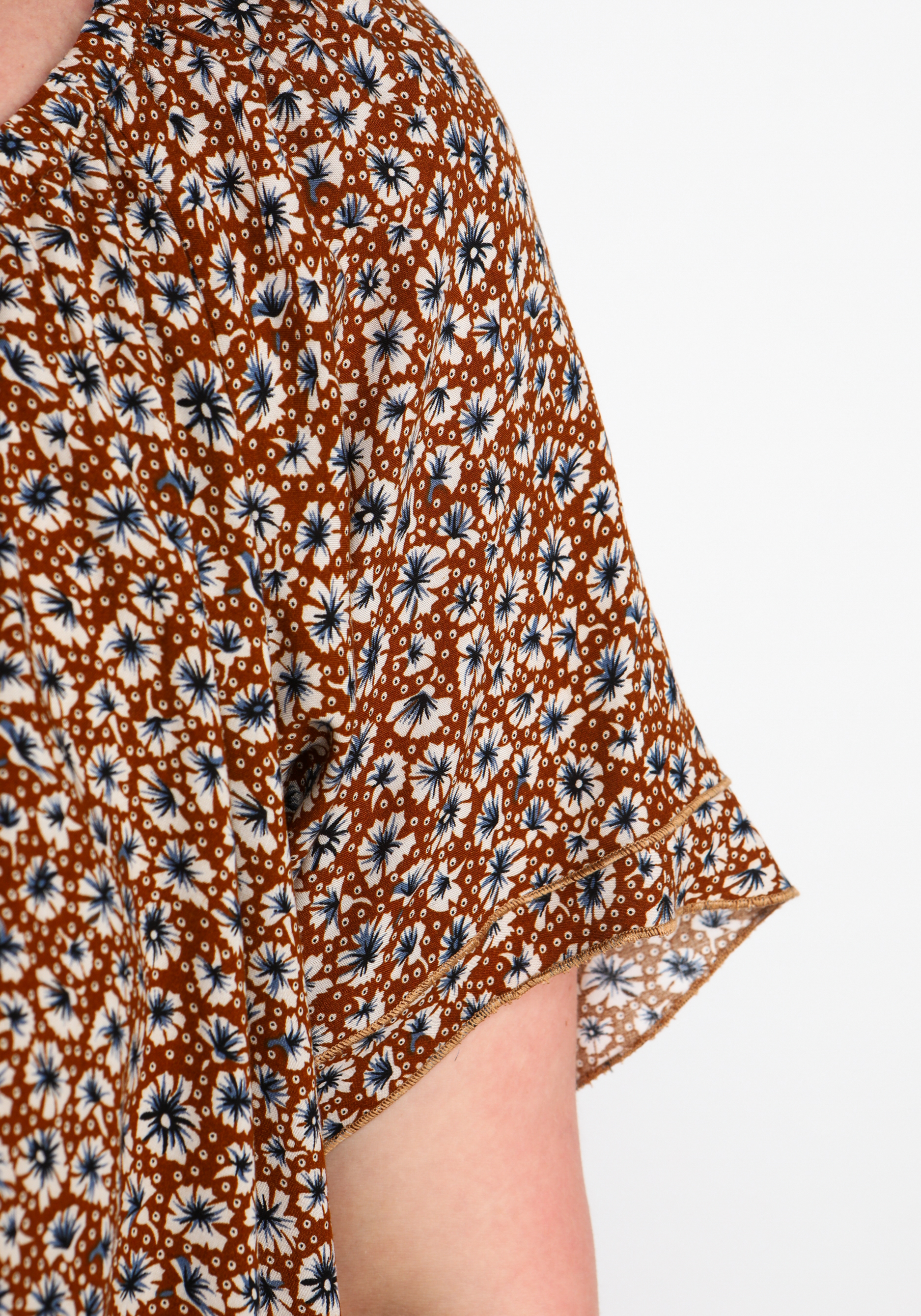 Блуза "Нежность лепестков" GalaGrosso, размер 50, цвет зелёный - фото 4