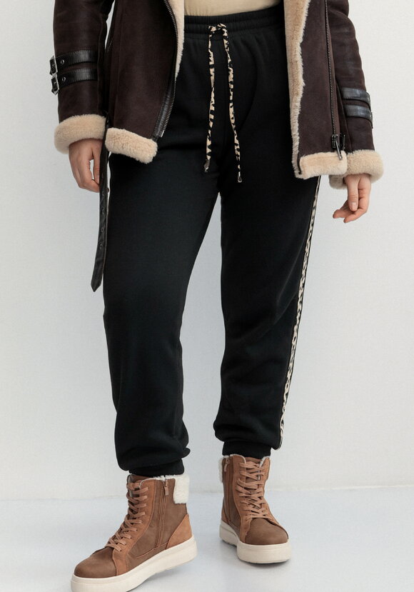 Брюки с леопардовыми лампасами шир.  580, рис. 2