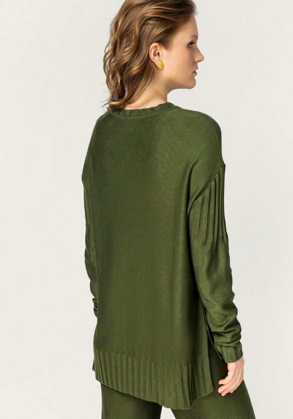 Джемпер женский со структурными полосами шир.  580, рис. 14