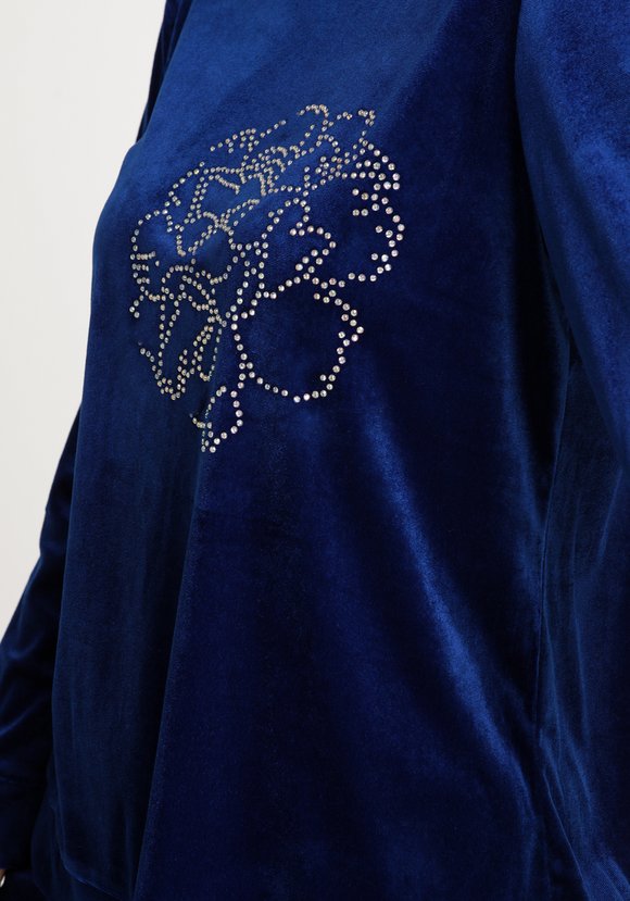 Костюм из бархата с аппликацией шир.  580, рис. 16