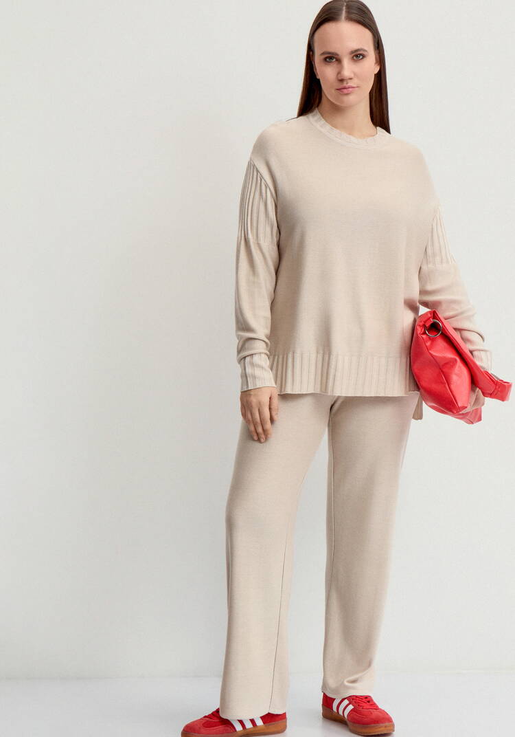 Костюм женский Грейс шир.  750, рис. 1
