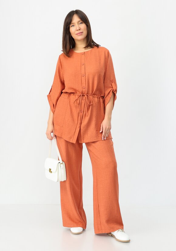 Кардиган на пуговицах с кулиской по талии шир.  580, рис. 57