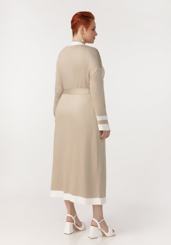 Кардиган с карманами и поясом в комплекте шир.  580, рис. 2