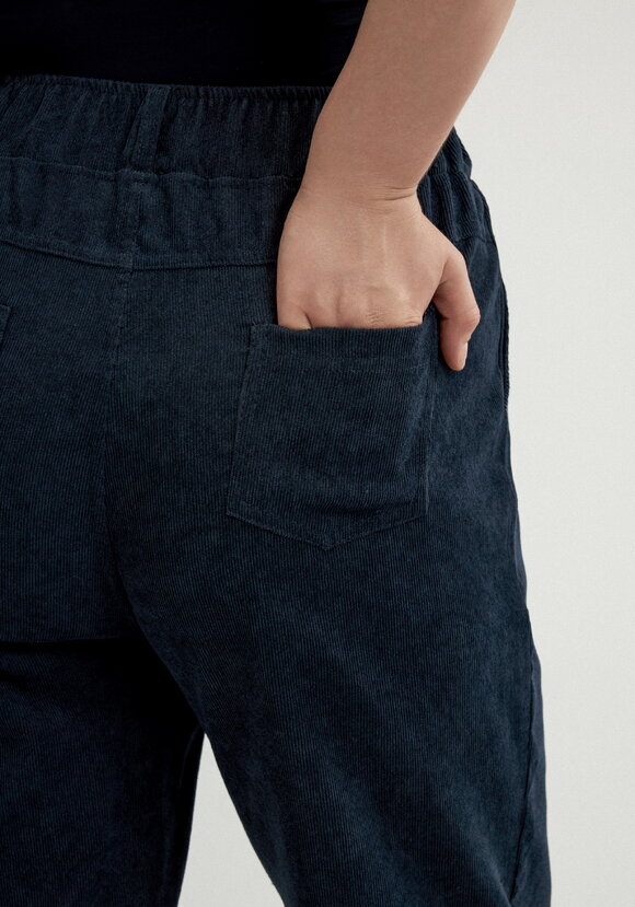 Брюки из микровельвета с комфортным поясом шир.  580, рис. 14