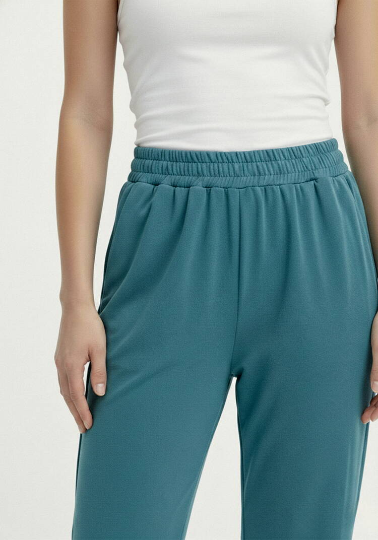 Брюки прямые трикотажные на резинке шир.  750, рис. 14