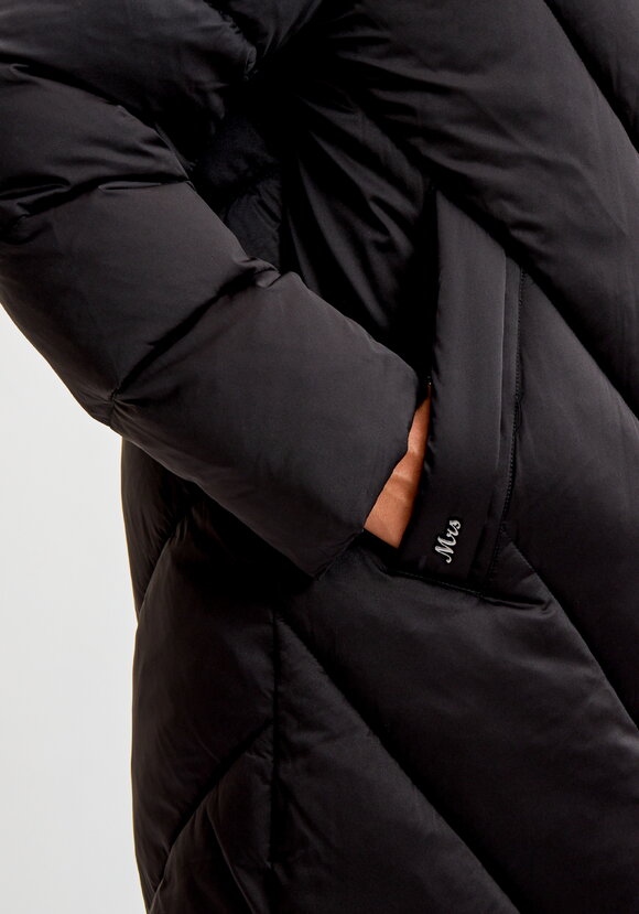 Куртка Жанна шир.  580, рис. 7