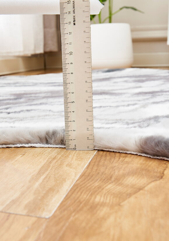 Ковёр меховой шир.  580, рис. 19