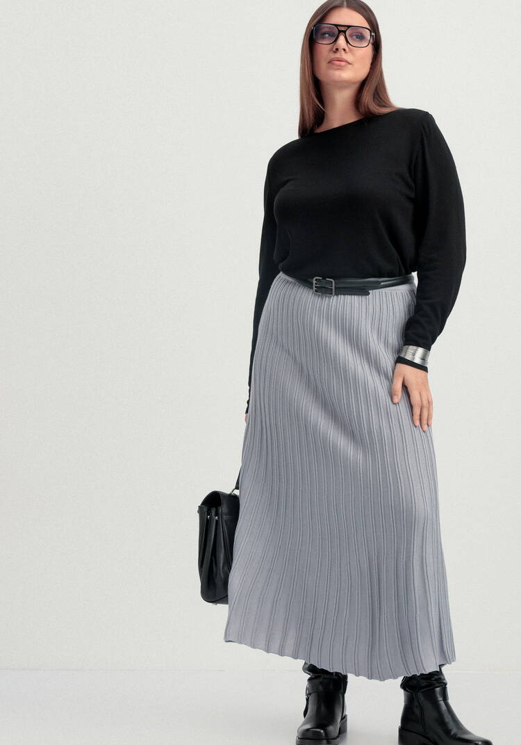 Юбка A-образного силуэта с имитацией плиссе шир.  750, рис. 23