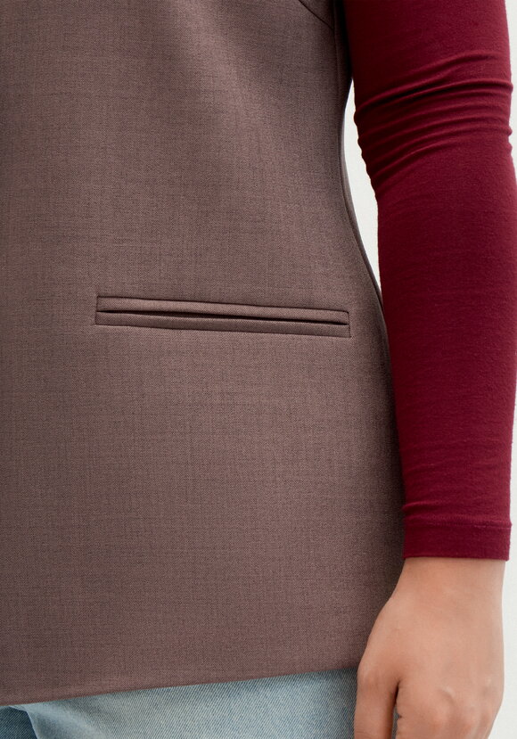 Жилет классический на подкладке шир.  580, рис. 6