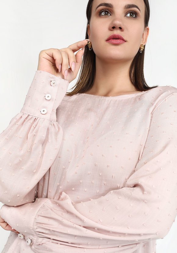 Блуза свободного кроя со сборкой на рукавах шир.  580, рис. 7