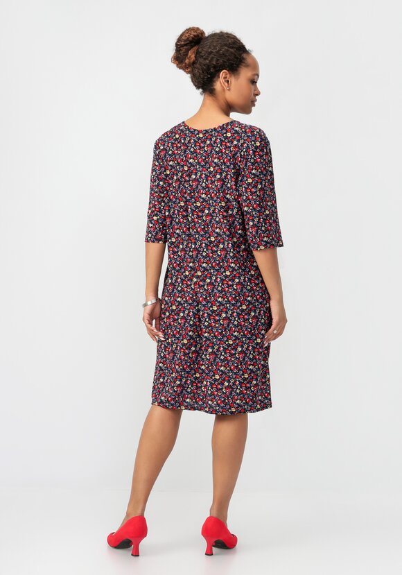 Платье Веточка сакуры шир.  580, рис. 3