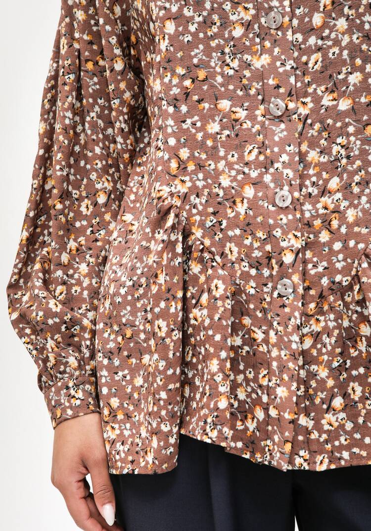 Блуза с круглым воротником на стойке шир.  750, рис. 6