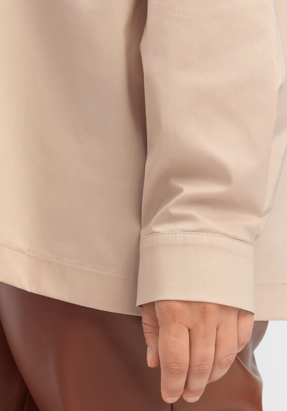 Рубашка с объемным карманом шир.  580, рис. 15