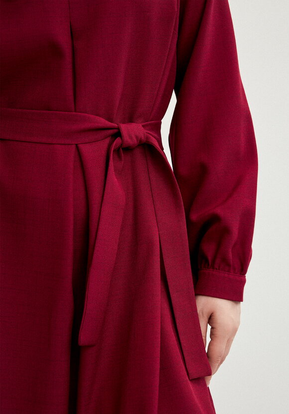 Платье свободного кроя с кружевным воротником шир.  580, рис. 6