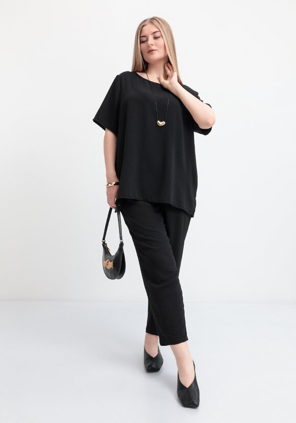 Костюм с брюками из легкой ткани шир.  580, рис. 25