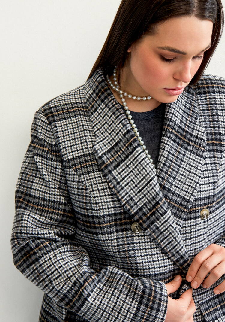 Пиджак двубортный с принтом в клетку шир.  750, рис. 5