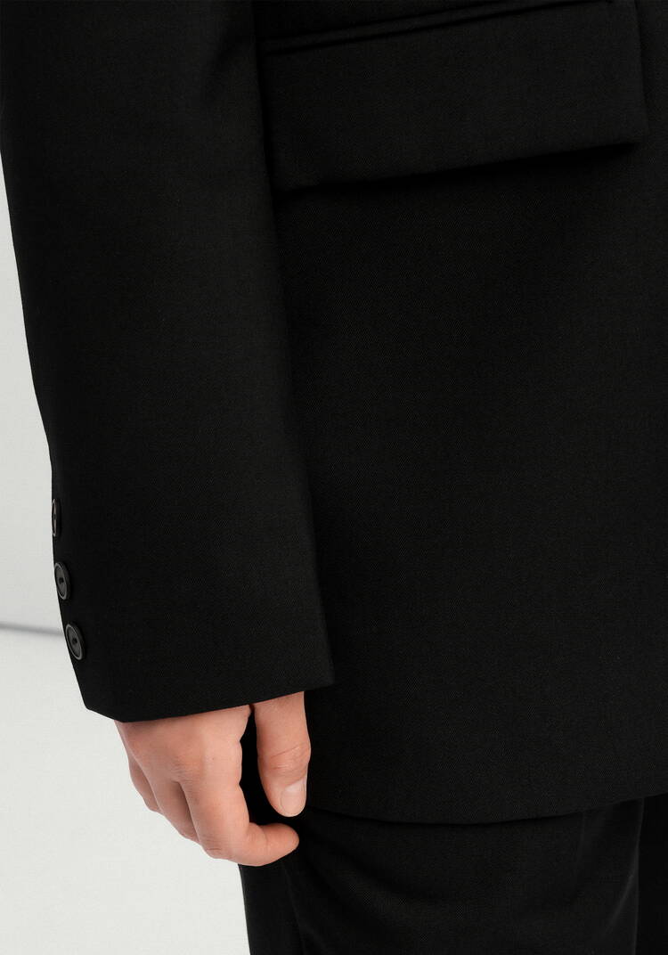 Пиджак с разрезом по спинке шир.  750, рис. 16