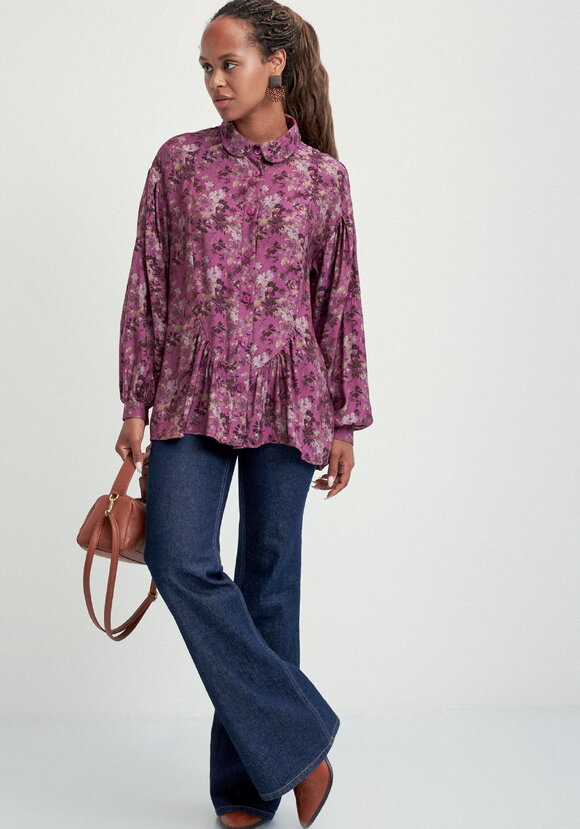 Блуза со сборкой в рельефах шир.  580, рис. 8