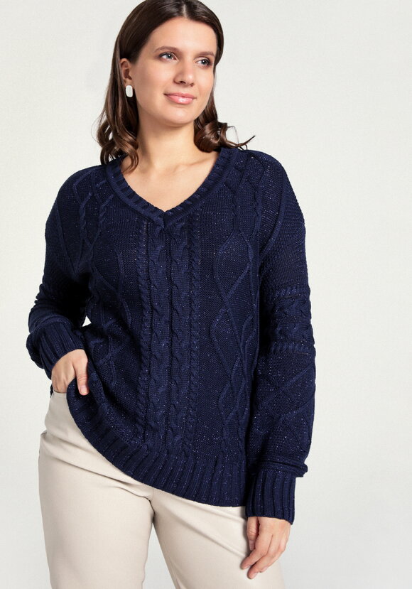 Джемпер с V-образным вырезом и косами шир.  580, рис. 8