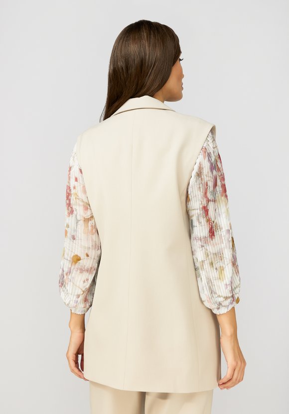 Жилет однобортный шир.  580, рис. 10