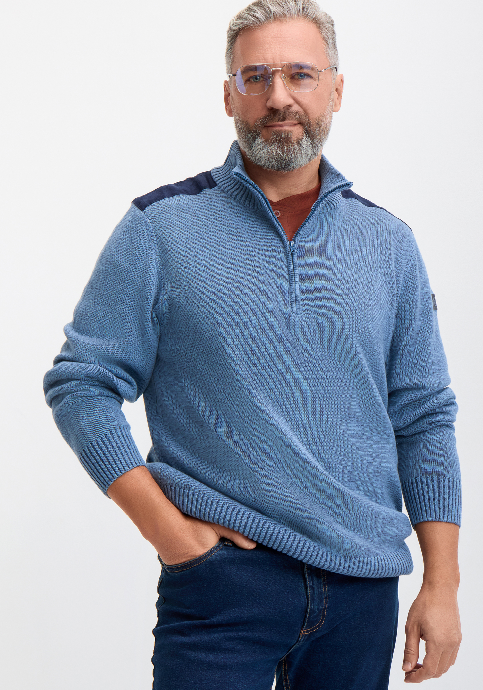 Свитер с воротником на молнии quotТимур quot 4499₽