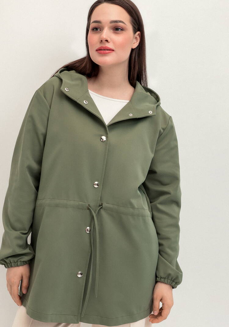 Ветровка с капюшоном и талии на кулиске шир.  750, рис. 10