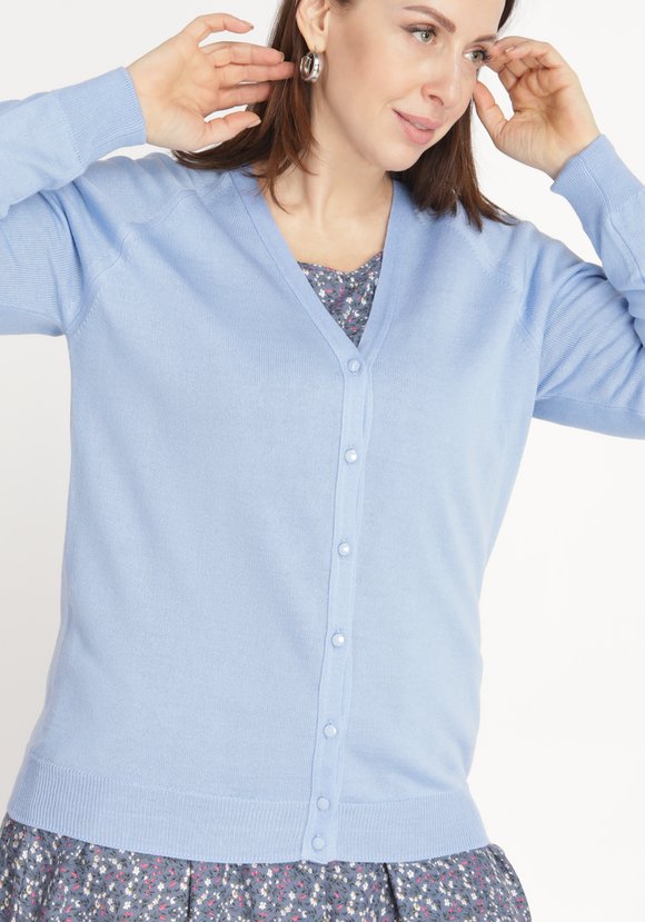 Кардиган с V-образным вырезом шир.  580, рис. 9