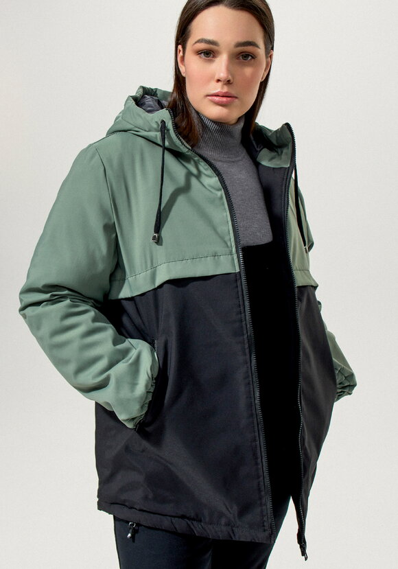 Куртка с капюшоном на молнии шир.  580, рис. 23